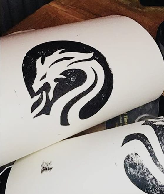 14305I can create a professional and business logo with proper niche friendly colours