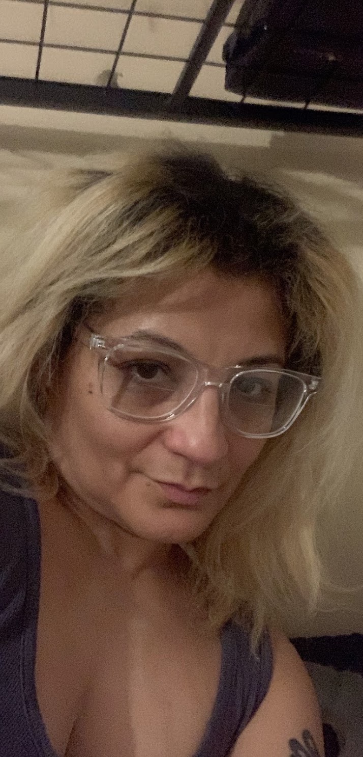 22488Personal Assistant